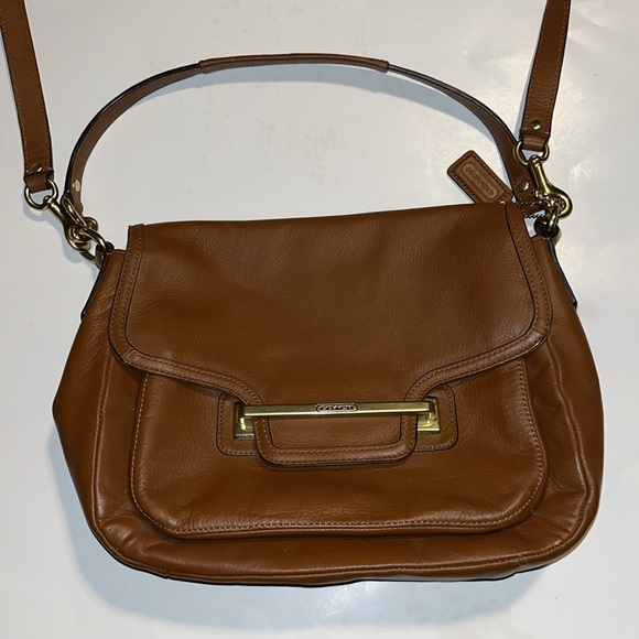 Coach Vintage Taylor Brown Leather Flap Bag - Picture 3 of 9